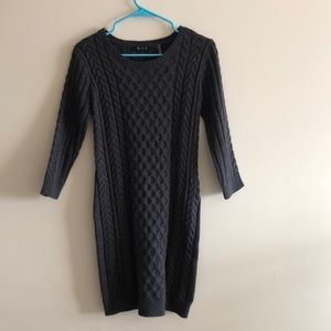 Mak dark grey knit dress